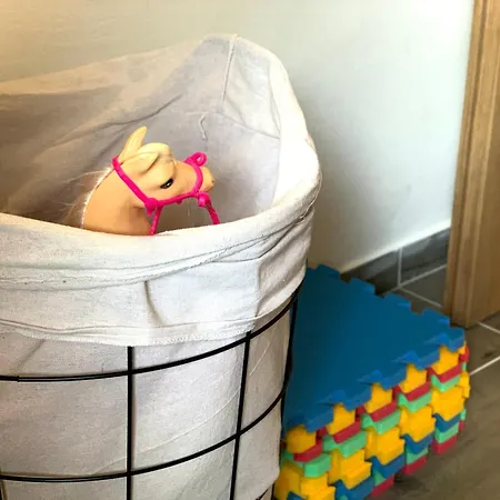 Chata554 Domasa Valkov シャレー